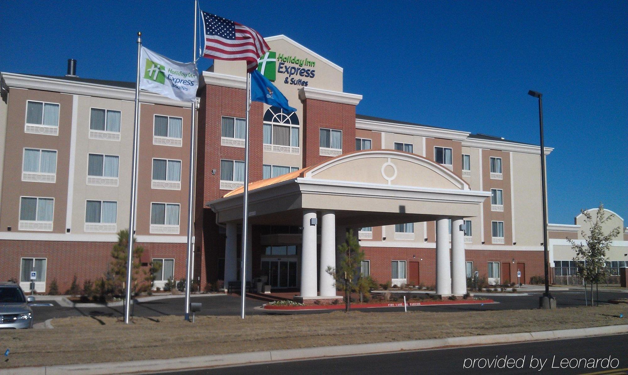 Holiday Inn Express Hotel And Suites Elk City By Ihg Exterior foto